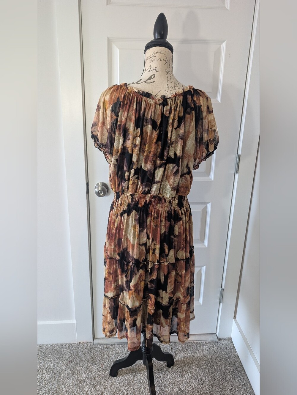 Kate & Lily Floral Tiered Midi Dress in Brown and Cream Size 18W - Picture 3 of 8